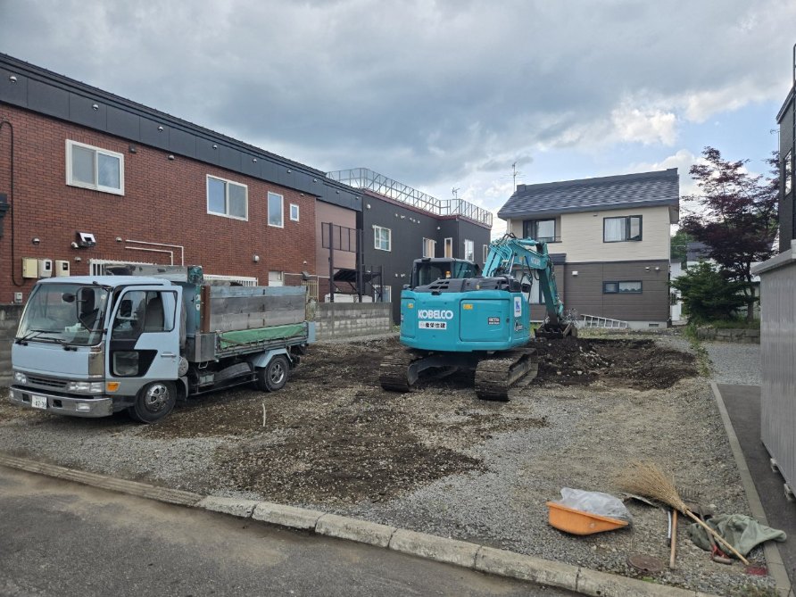 旭川市錦町22丁目の住宅解体工事風景